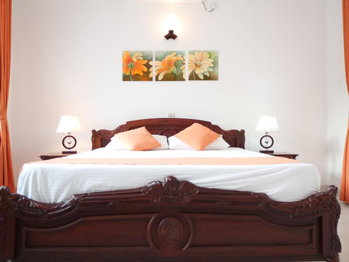 Elegance Oasis, Colombo 3 Hotel Bagian luar foto